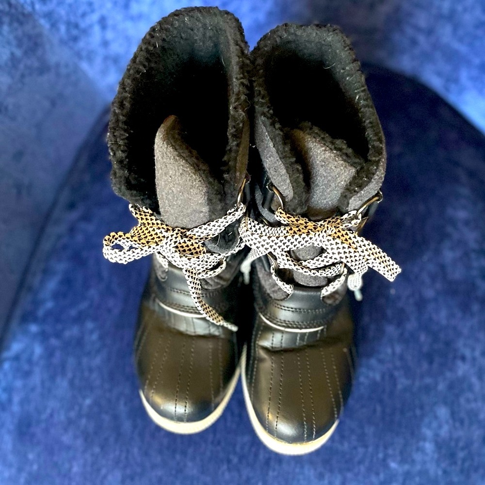 Totes • Kids Snow Boots - Picture 6 of 7